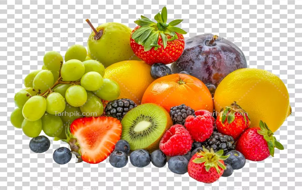 ترکیبی رنگارنگ از میوه‌ها شامل انگور، توت فرنگی و پرتقال