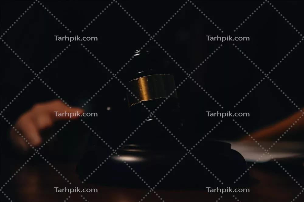 مشاوره حقوقی: وکیل و کسب و کار در جلسات قرارداد با مقیاس برنجی
