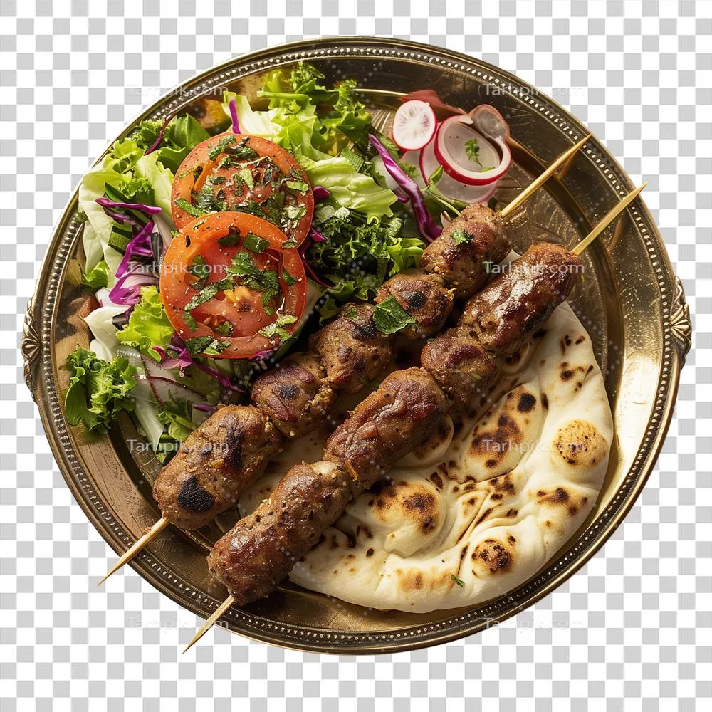 سیخ کباب خوشمزه با نان و سالاد تازه در بشقاب