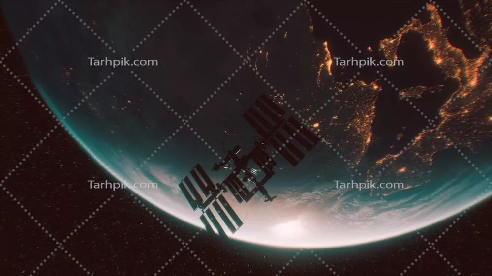 ایستگاه فضایی بین‌المللی در مدار زمین و در فضا