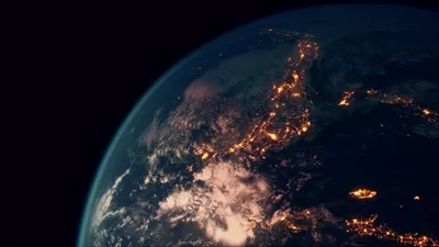 نمای زیبا و فضایی زمین با تشکیل ابرها در کهکشان