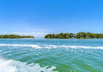 نما panorami از جزیره هولباکس با سواحل و آبهای نیلگون مکزیک