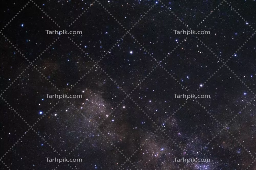 کهکشان راه شیری با ستاره‌ها و غبار فضایی در جهان هستی