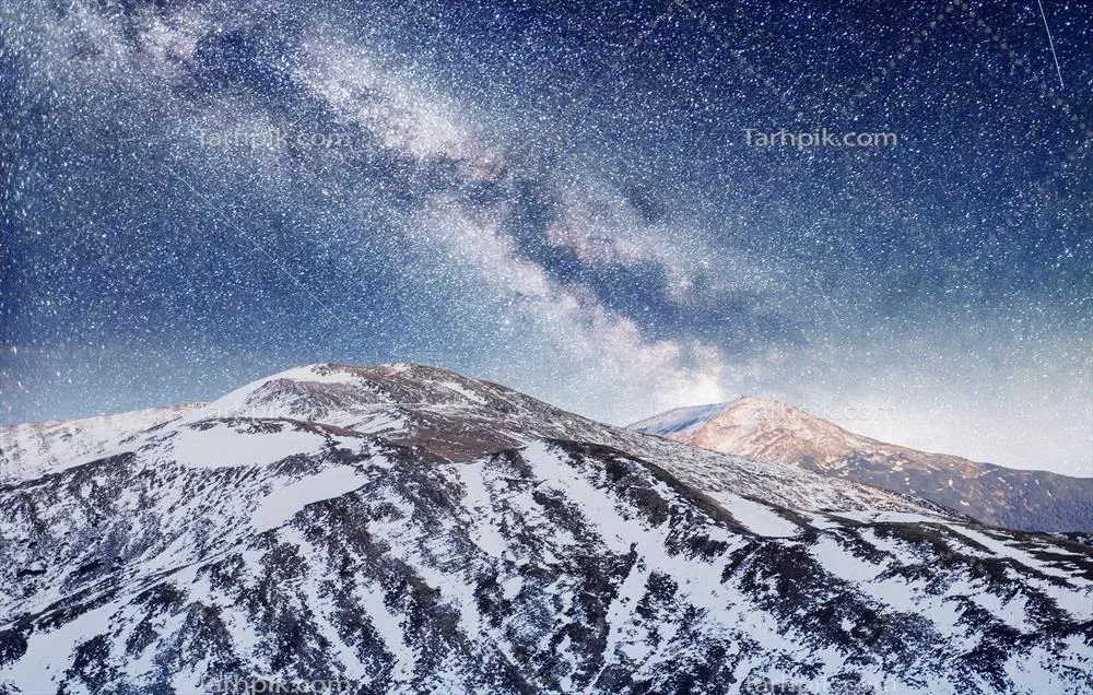 یک سفر جذاب و چشم نواز در دل جنگل های زمستانی با کهکشان های لبنی