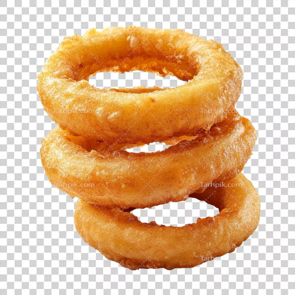 حلقه های پیاز تازه سرخ شده با رنگ طلایی و بافت ترد بر روی پس زمینه شفاف