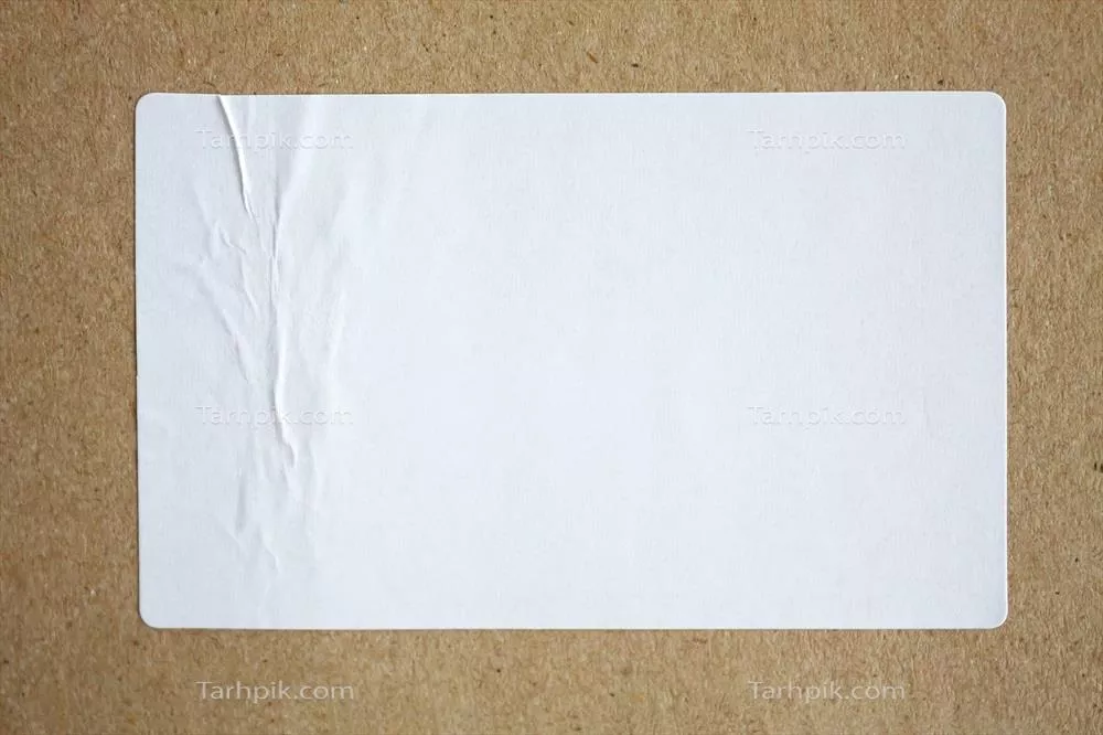 برچسب‌ها و استیکرها: نمای نزدیک از جزئیات جذاب و طراحی‌های خلاقانه