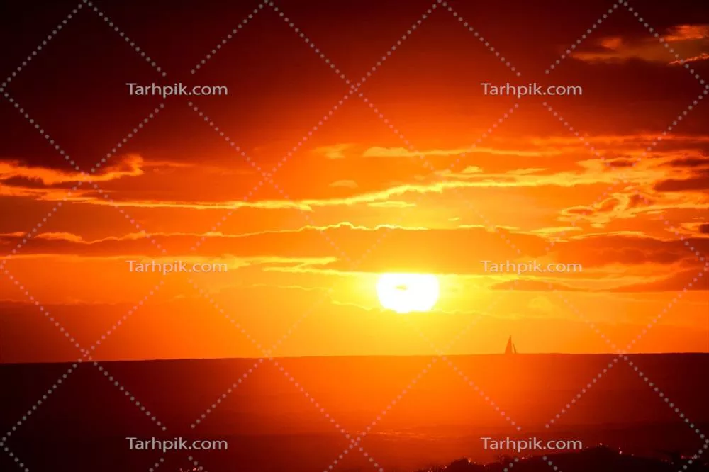 دریا زیر غروب آفتاب: تماشای زیبایی های طبیعی دریا