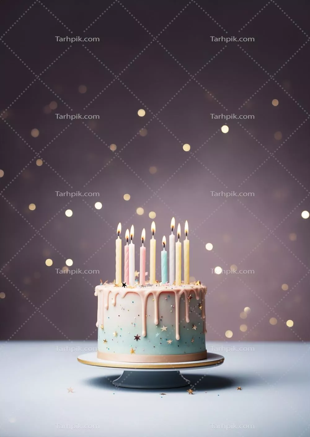کیک تولد رنگارنگ تزئین شده با شیرینی ها و شمع ها با هوش مصنوعی تولید شده