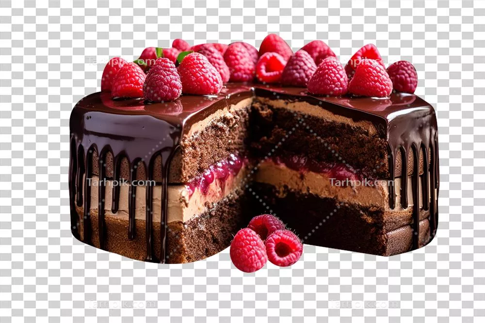 کیک شکلاتی خوشمزه با رویه شکلاتی و توت فرنگی بر روی زمینه شفاف
