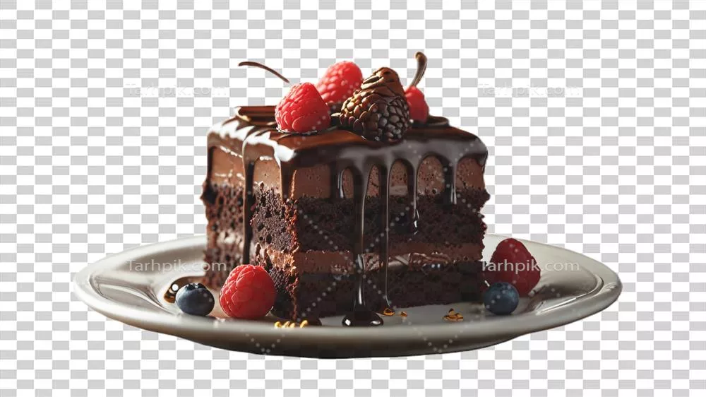 کیک شکلاتی با توت‌فرنگی بر روی پس‌زمینه شفاف