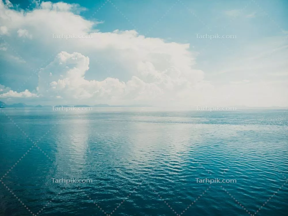 نمای هوایی از سطح آب دریا و اقیانوس برای استفاده در پس‌زمینه