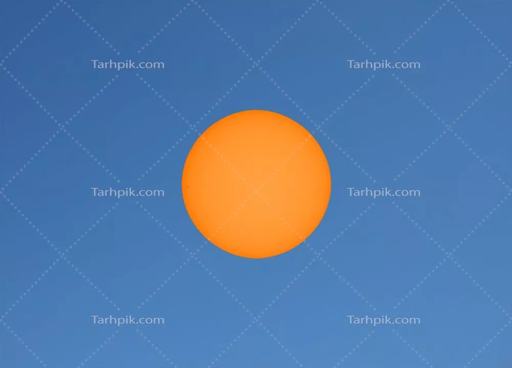 خورشید در آسمان با ابرها: تماشای زیبایی آسمان در روزهای ابری