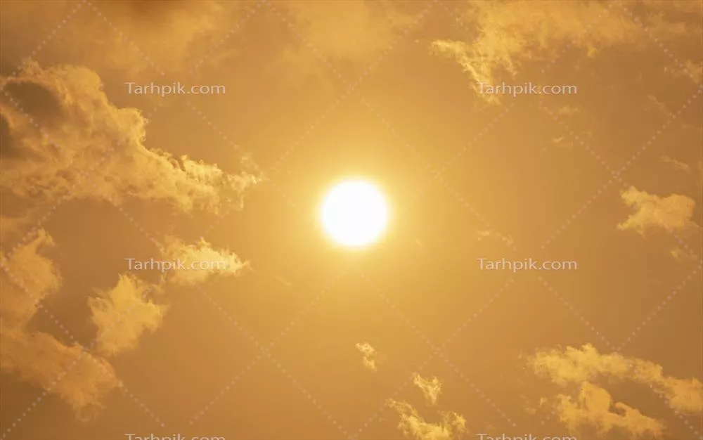 خورشید در آسمان زرد: زیبایی‌های یک دنیای رنگارنگ