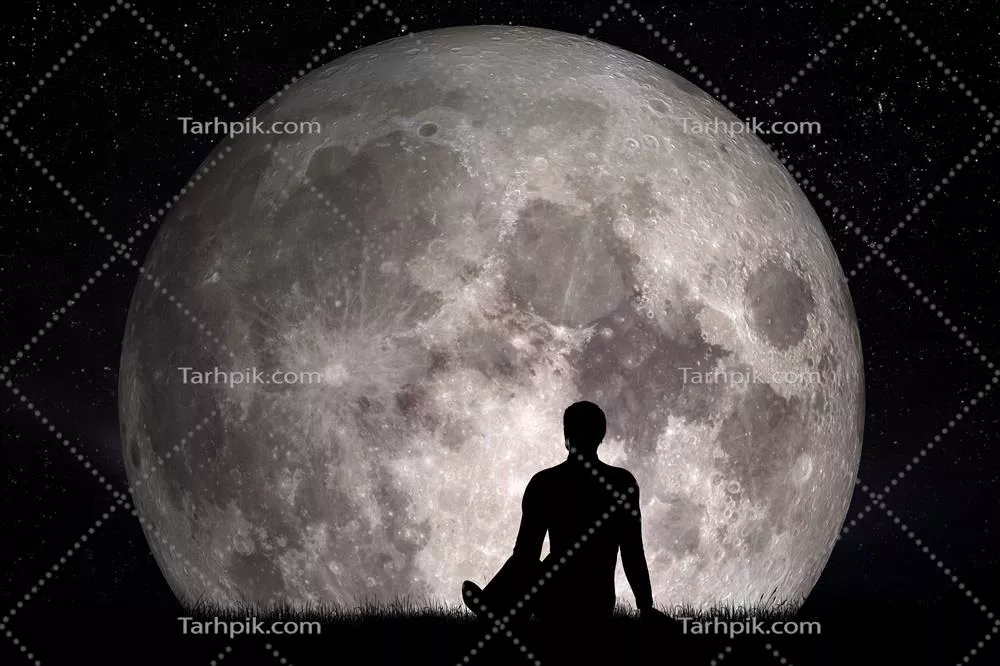 مردی که در علف نشسته و به ماه خیره شده است: تصورات آینده