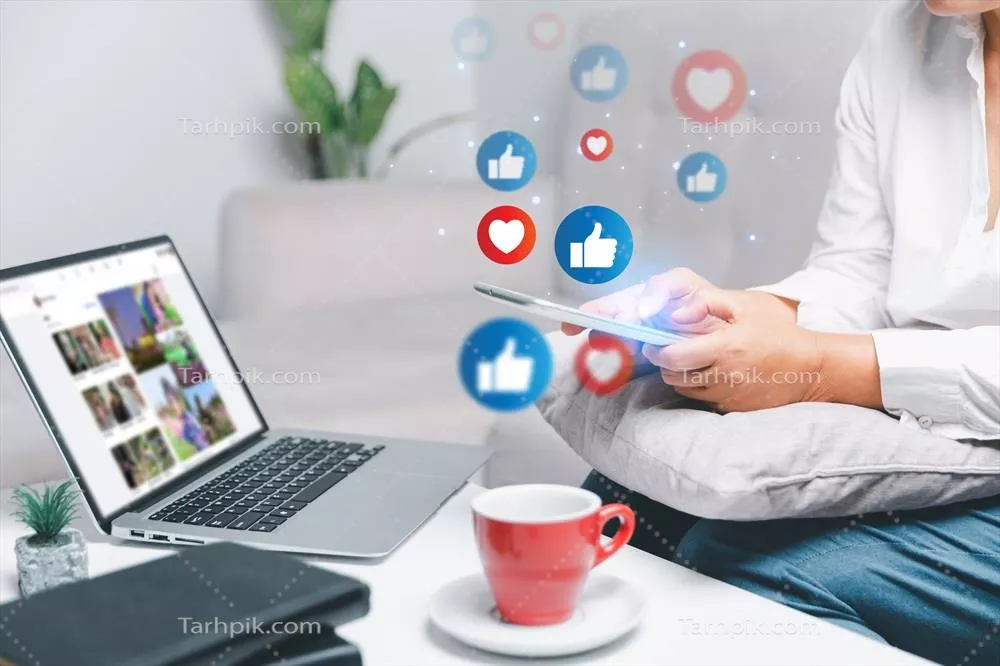 زنان تجارتپیشه و استفاده از تلفن هوشمند برای ارتباطات آنلاین و بازاریابی در شبکههای اجتماعی
