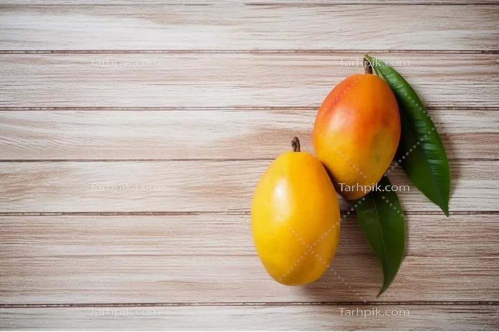 تصویر انبه روی پس‌زمینه چوبی سفید با فضای خالی برای کپی و طراحی‌های AI