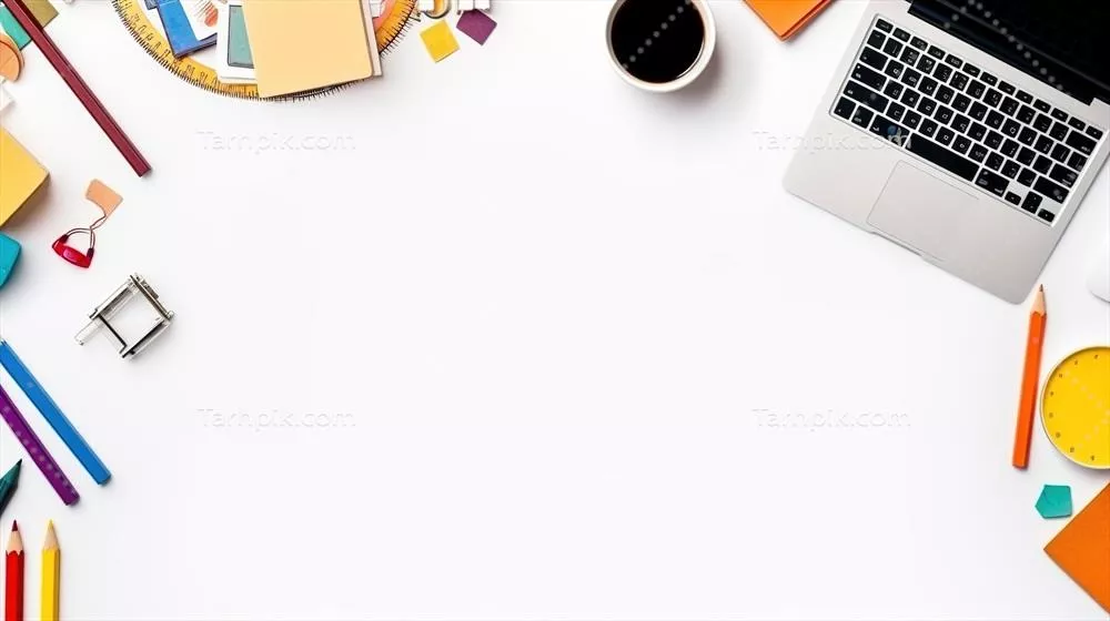تجهیزات حرفه‌ای فضای کاری با قاب سفید برای بازگشت به دفتر و تبلیغات