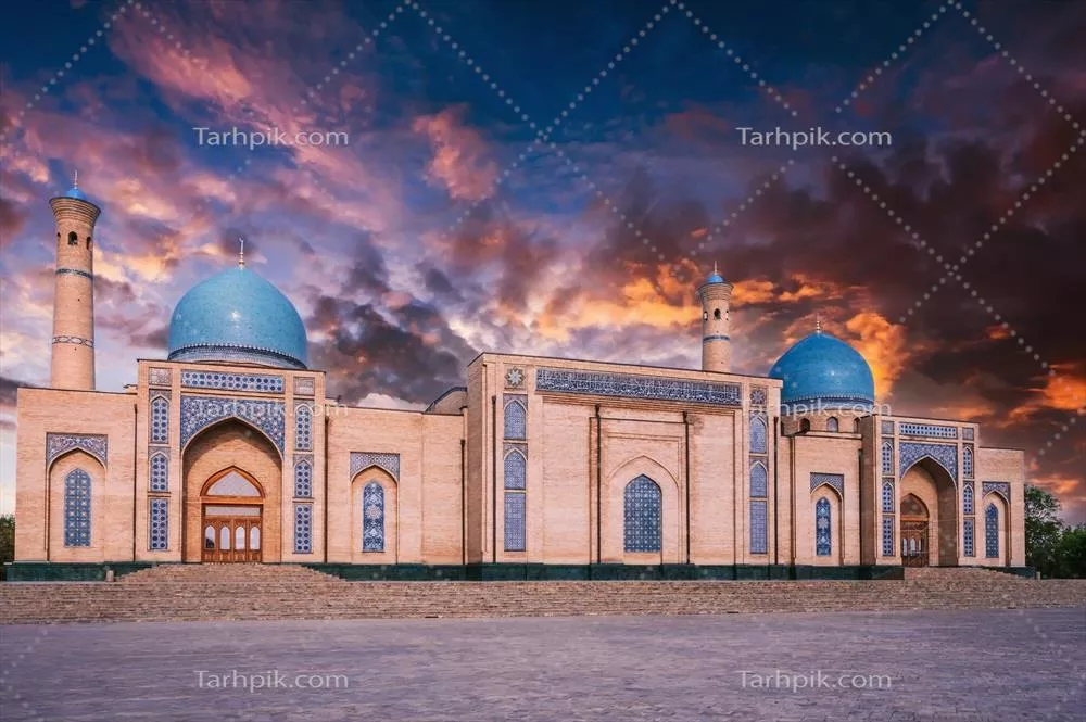 مسجد حضرت امام در تاشکند، ازبکستان در پس زمینه غروب آفتاب