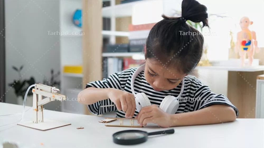آموزش STEM: مفهوم یادگیری دانش‌آموزان آسیایی در خانه با اسباب‌بازی‌های STEM