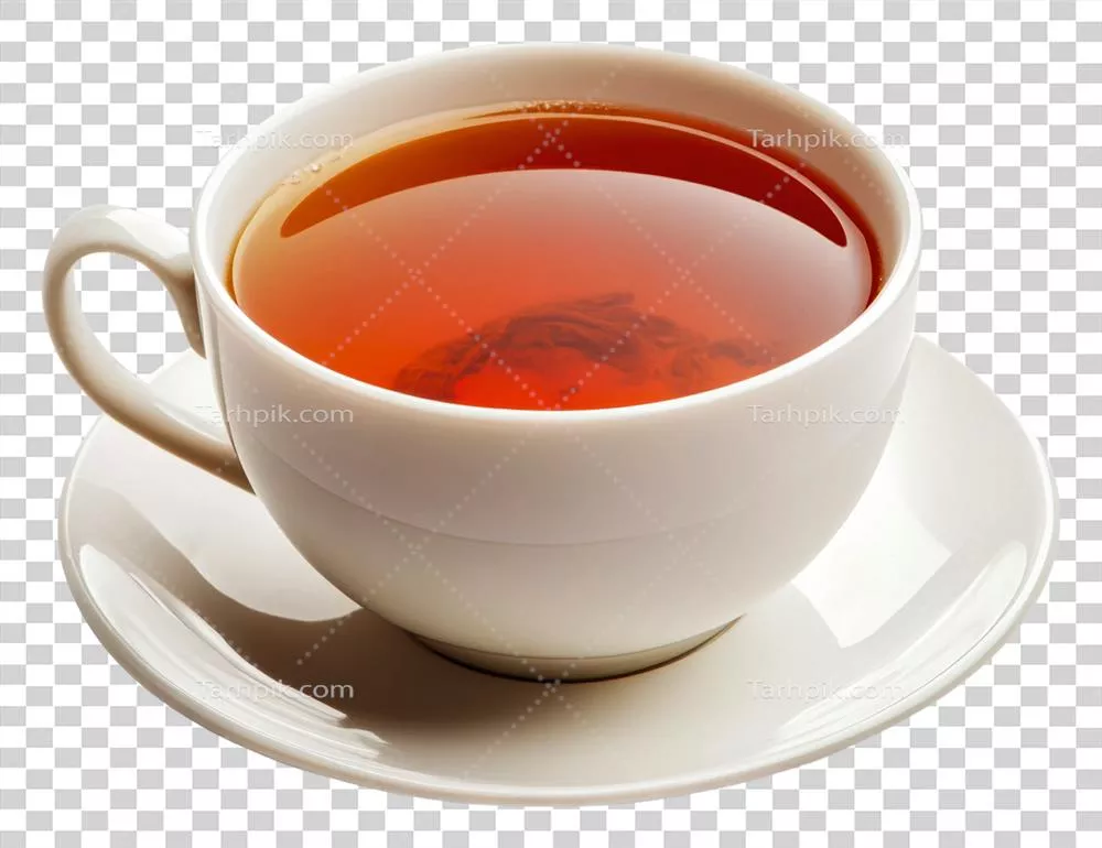 فنجان چای داغ روی نعلبکی آماده برای لذت بردن - تصویر برش خورده