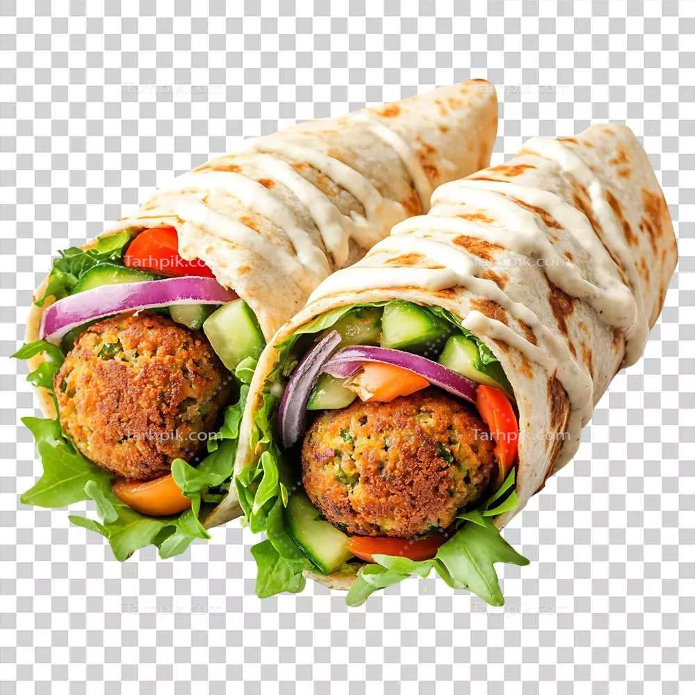 پیتزای فلافل خوشمزه و پر از سبزیجات تازه روی پس‌زمینه شفاف