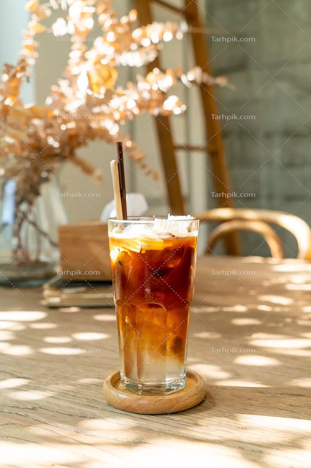 عکس دستور تهیه اسپرسو با نوشیدنی نارگیل در کافه محبوب