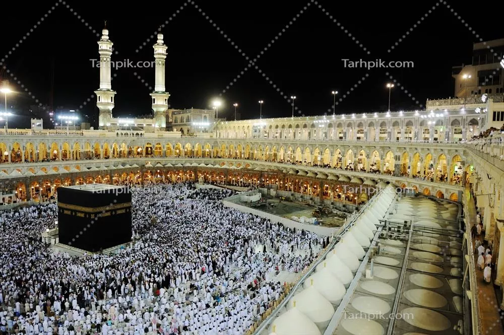 عکس تصویری زیبا از مناسک حج در شب در مسجدالحرام در مکه