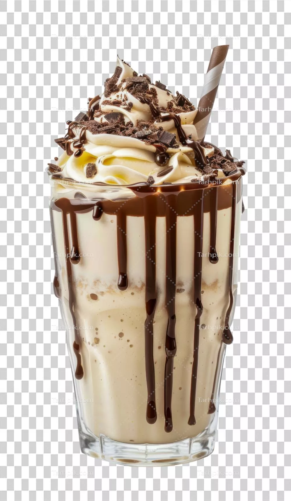 عکس دوربری شکلات داغ بر روی میلک شیک با خامه زده شده و تزیینات شکلاتی