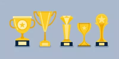 وکتور ست جوایز و جایزههای زیبای طلایی با اشکال متنوع و واقعگرایانه
