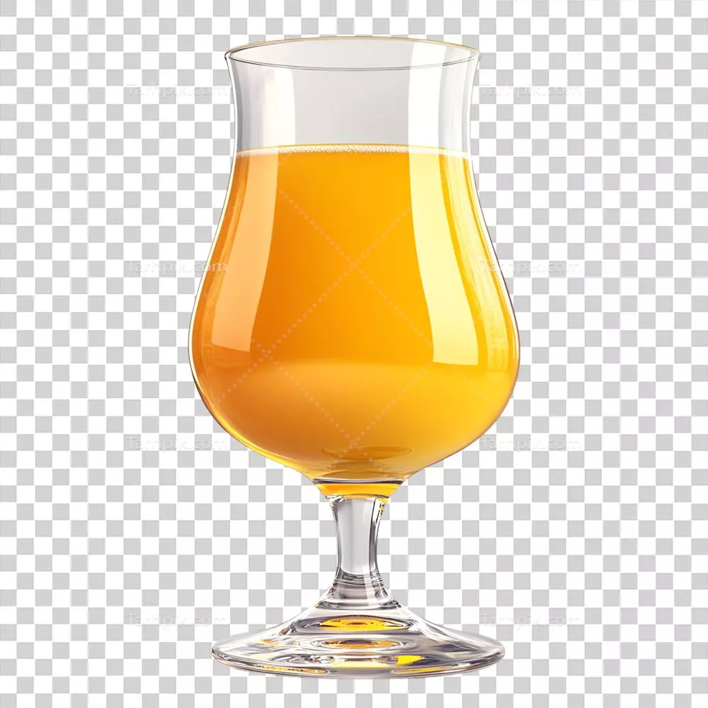 عکس دوربری لیوانی از نوشیدنی نارنجی خنک در پسزمینهای شفاف