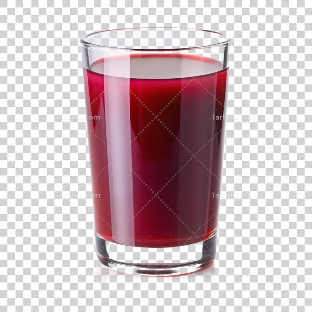عکس دوربری یک لیوان آب میوه قرمز روی پس زمینه شفاف - تصویر ساده و جذاب