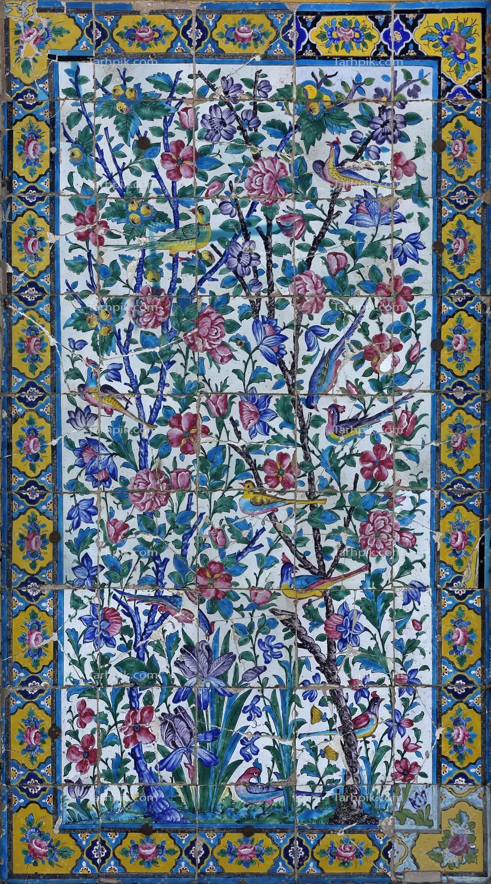 عکس کاشی کاری حرم مطهر امام رضا