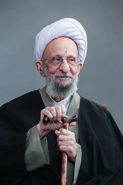 عکس با کیفیت محمد تقی مصباح یزدی