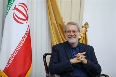عکس شهید دکتر علی لاریجانی خندان