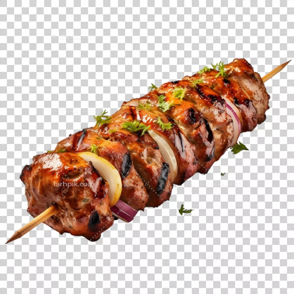عکس دوربری سیخ کباب گوشت خوک با پیاز و جعفری بر روی پس‌زمینه شفاف