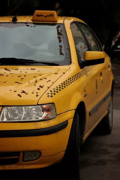 عکس سمند تاکسی زرد مشهد