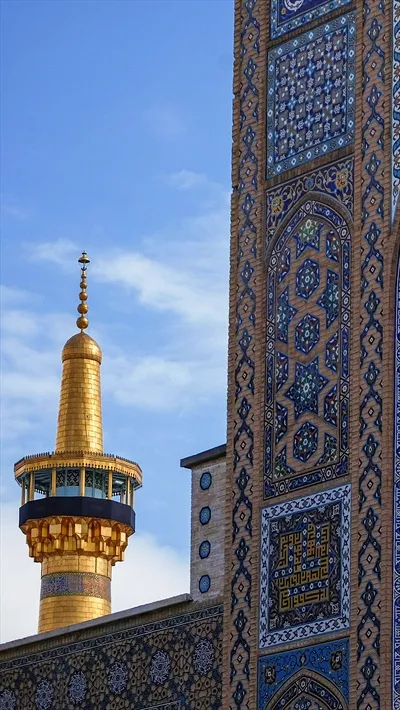 عکس گنبد زرین امام رضا: جاذبه مذهبی و هنری در مشهد مقدس