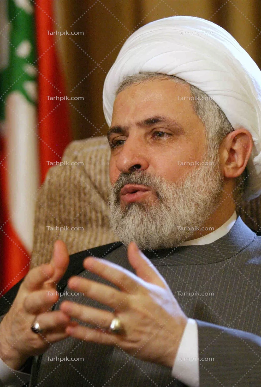 عکس شیخ نعیم قاسم