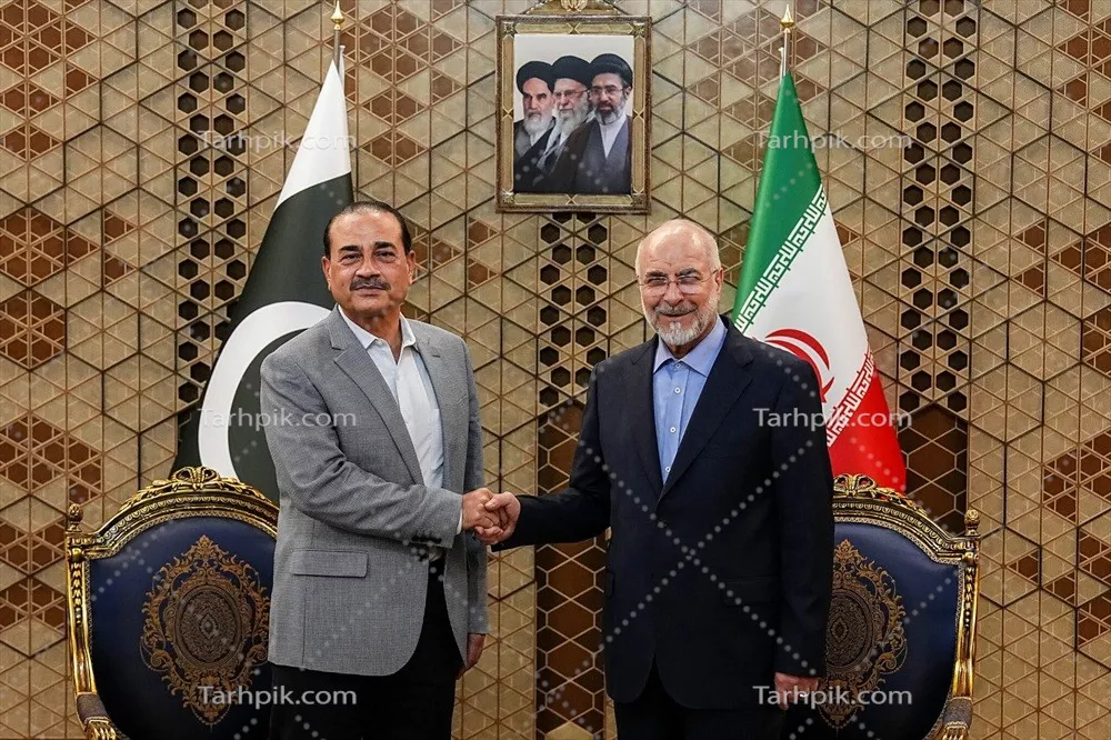 عکس تصویر محمد باقر قالیباف - سیاستمدار و رئیس مجلس شورای اسلامی در پاکستان