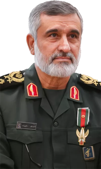 عکس دوربری شهید سردار امیرعلی حاجیزاده، قهرمان ملی