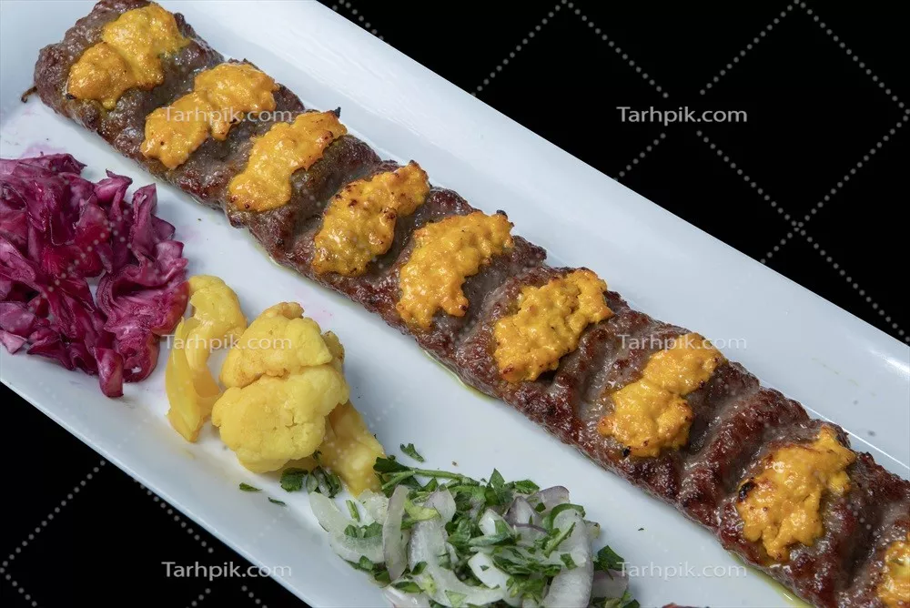 عکس کباب نگینی داخل سینی