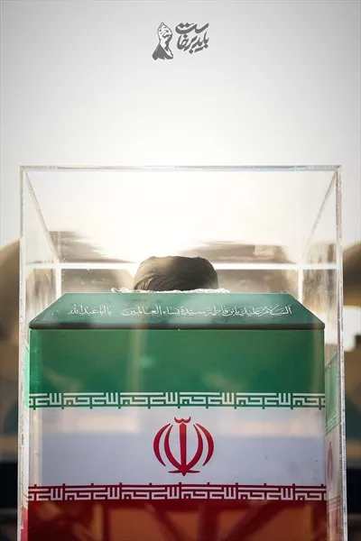 عکس پیکر مطهر آیت الله خامنه ای شهید
