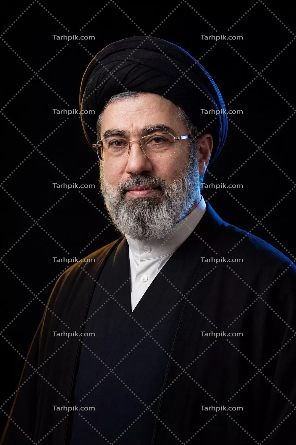 عکس سید مجتبی خامنه ای: شخصیت و تأثیرات فرهنگی ایشان در جامعه ایران