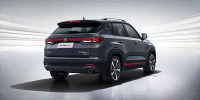 عکس اتومبیل چانگان CS35 از نمای عقب