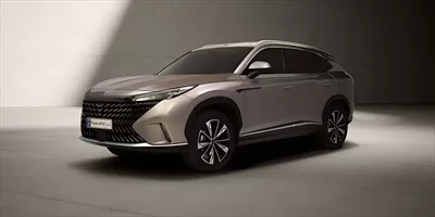 عکس ماشین eRX5 رووی