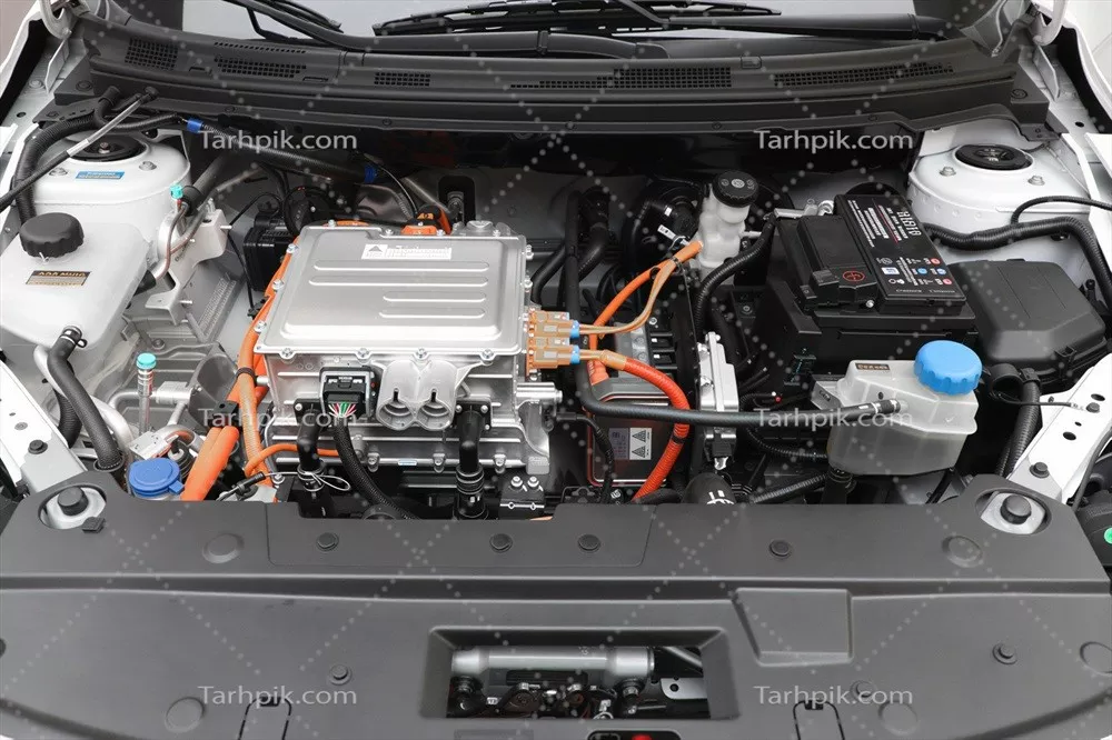 عکس نمای جانبی موتور ماشین برقی e70
