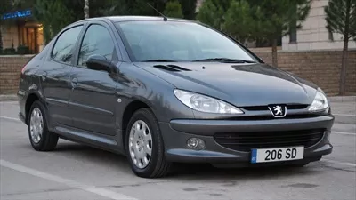 عکس پژو 206 اس دی: بررسی جامع، ویژگی‌ها و تجربیات رانندگی
