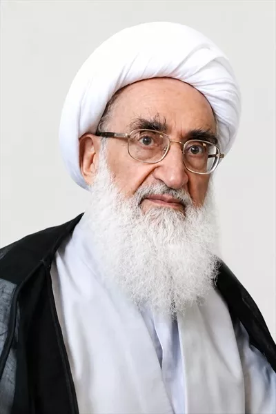 عکس آیت الله حسین نوری همدانی با کیفیت و وضوح عالی