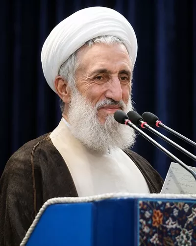 عکس حجت الاسلام کاظم صدیقی هنگام خواندن خطبه جمعه با کیفیت مناسب