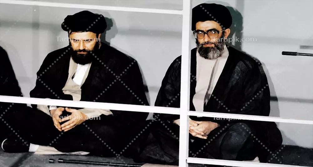 عکس رهبر شهید و سید احمد خمینی در تاریخ